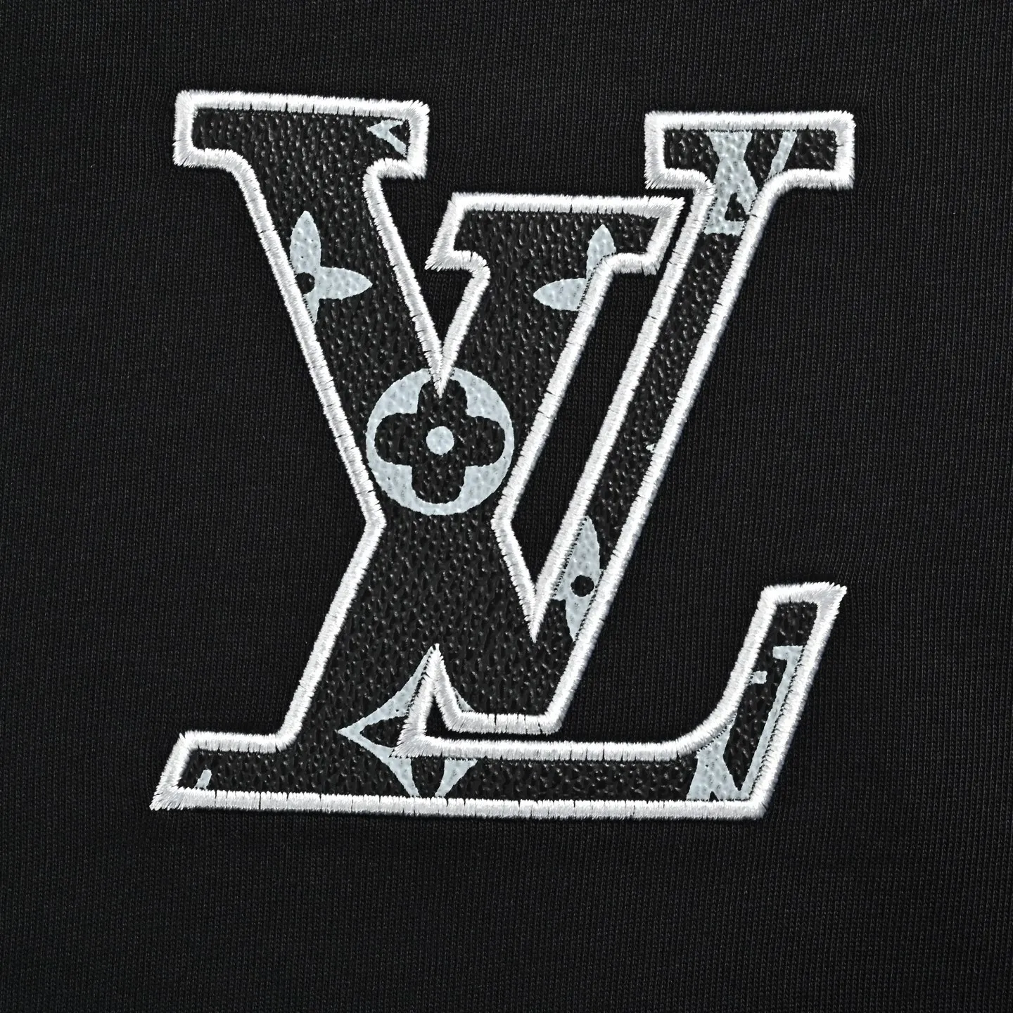 Louis Vuitton/
